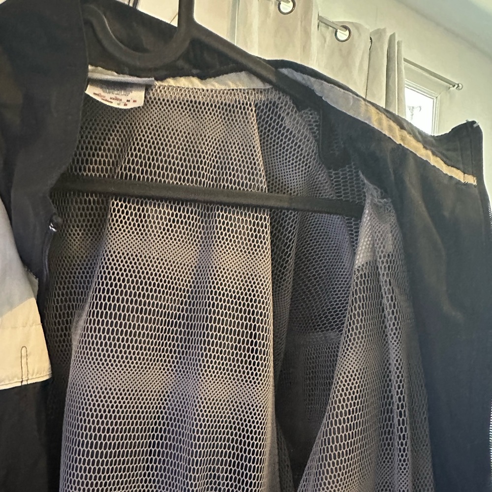 P—Reebok jacket - Picture 13 of 14